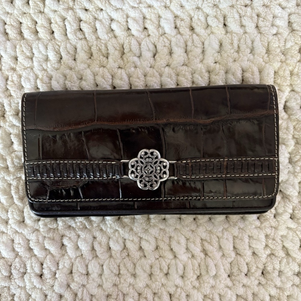 Brighton Patent Leather Croc Wallet Clutch in Black Modern Designer Elegant